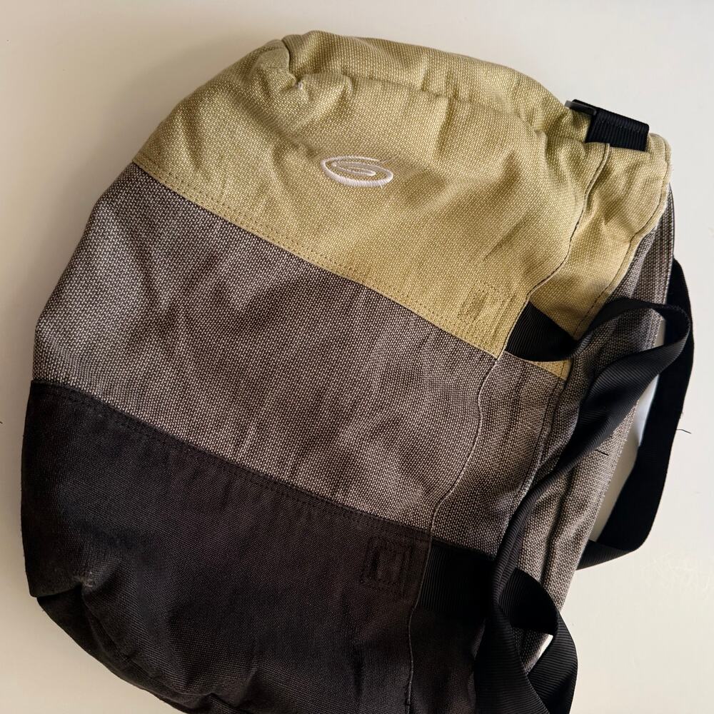 Timbuk2 Cargo Messenger Bag - Green, Gray, and Black - Picture 5 of 14